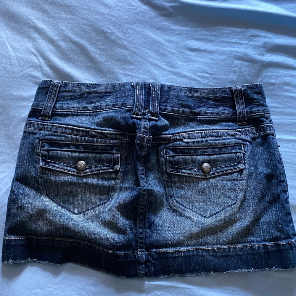 American Eagle Vintage Mini Skirt - Picture 2 of 4